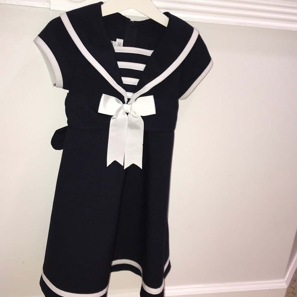 Navy girls Sailor dress size 4